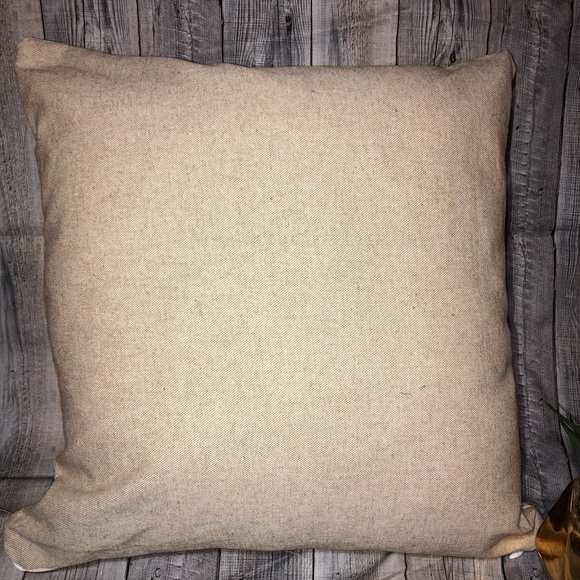 Seashell pillow cover - Picture 2 of 3